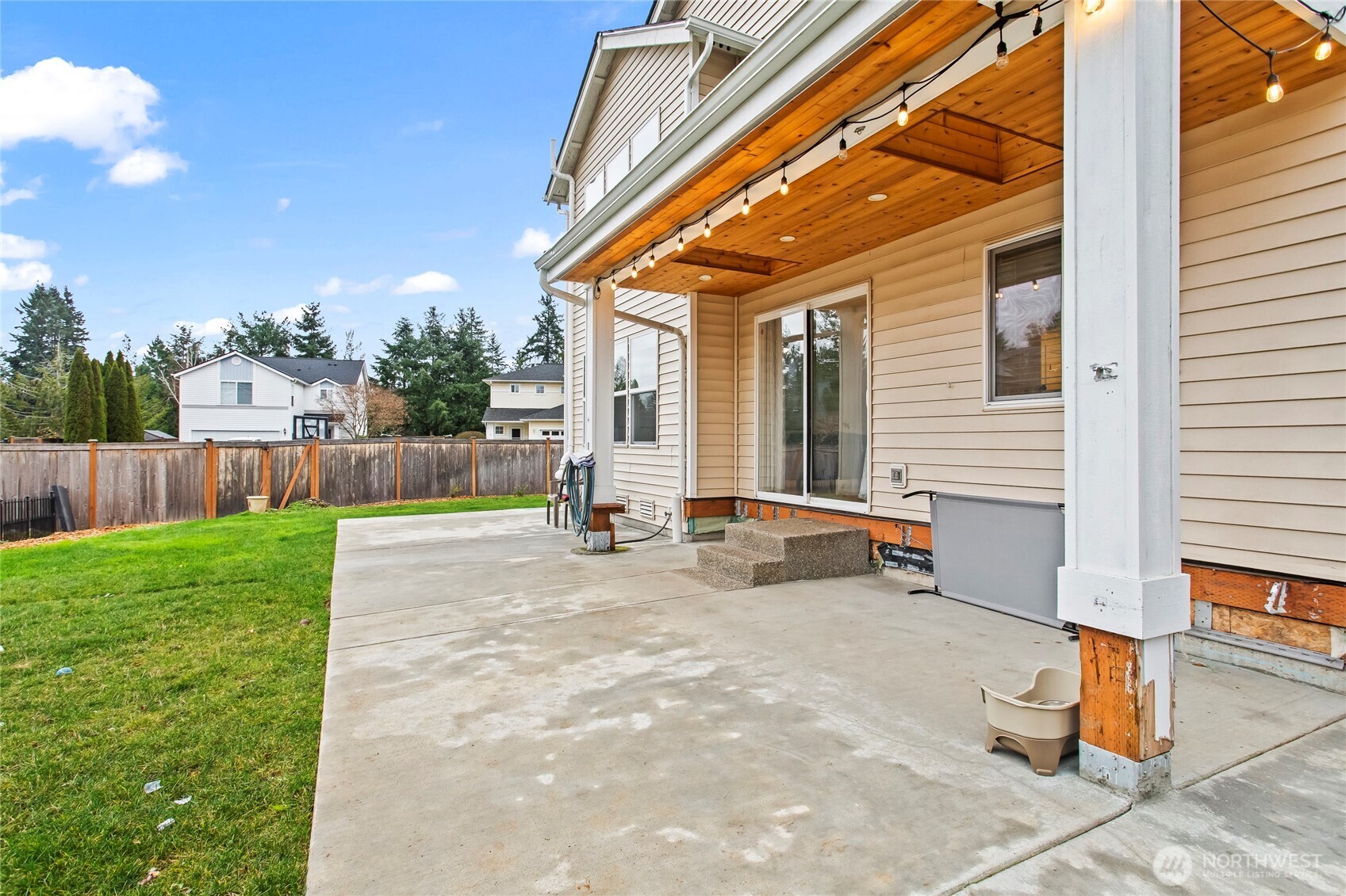 24314 237th Way Southeast Maple Valley, WA 98038 - Photo 28 of 36