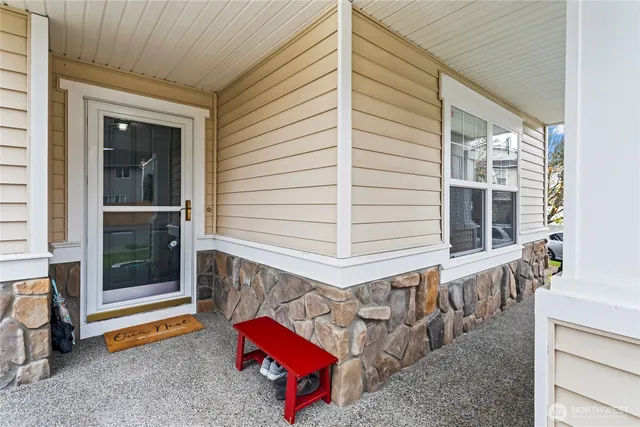 $884,950 | 24314 237th Way Southeast, Maple Valley, WA 98038