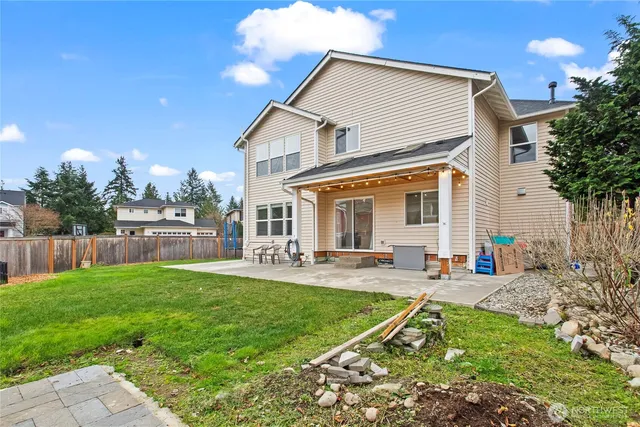 $884,950 | 24314 237th Way Southeast, Maple Valley, WA 98038