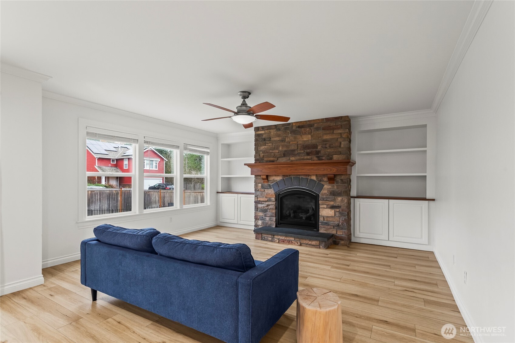 24314 237th Way Southeast Maple Valley, WA 98038 - Photo 4 of 36