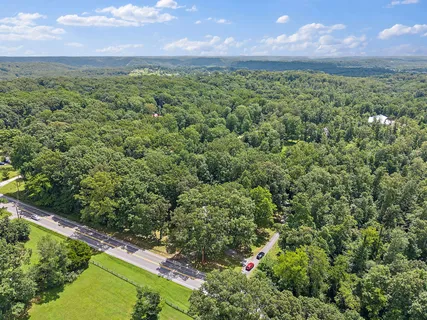 $420,000 | 1875 Highway 70, Kingston Springs, TN 37082