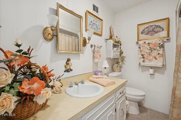 $424,000 | 43 Redwood Drive, Honaker, VA 24260