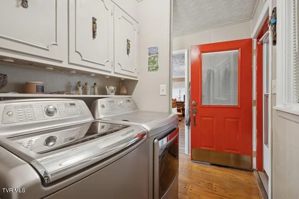 $424,000 | 43 Redwood Drive, Honaker, VA 24260