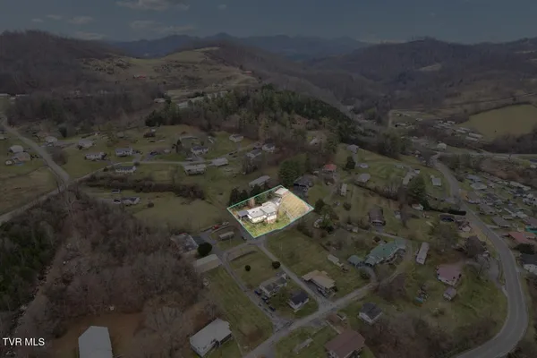 $424,000 | 43 Redwood Drive, Honaker, VA 24260