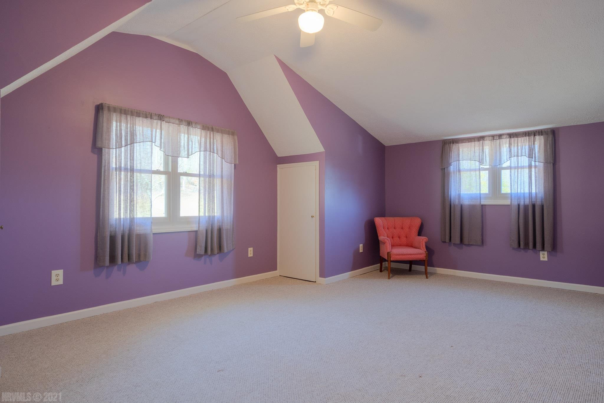 618 Cardinal Road Galax, VA 24333 - Photo 24 of 42 Gallery Image 24
