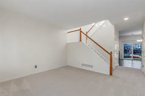 a view of entryway and hall