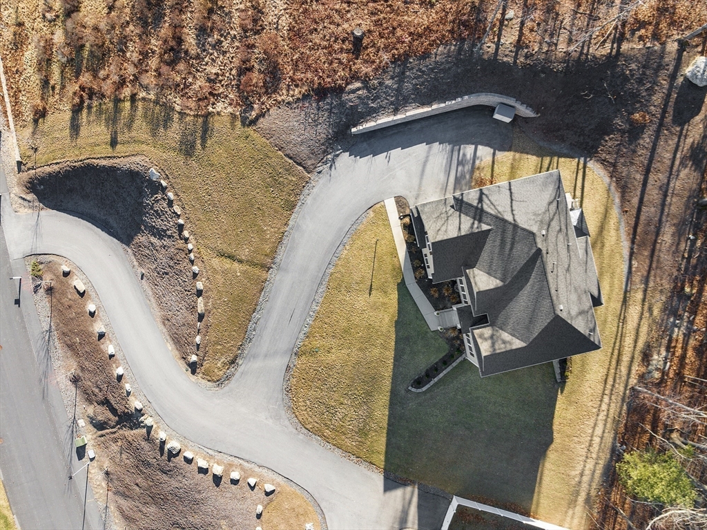 3 Silver Oak Road Hudson, MA 01749 - Photo 39 of 42 Gallery Image 39