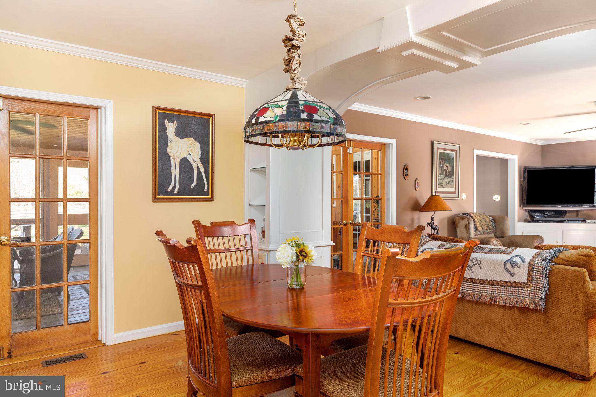 19821 Foggy Bottom Road Bluemont, VA 20135 - Photo 3 of 63 BREAKFAST NOOK