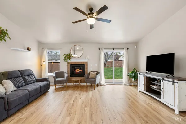$349,000 | 11745 West Blueberry Avenue, Nampa, ID 83651