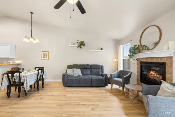 $349,000 | 11745 West Blueberry Avenue, Nampa, ID 83651
