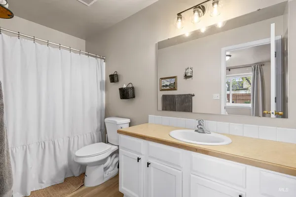 $349,000 | 11745 West Blueberry Avenue, Nampa, ID 83651