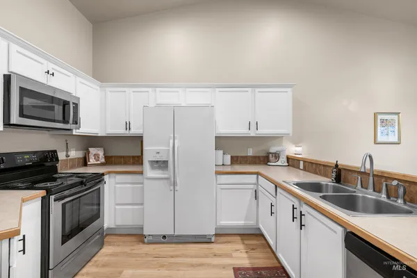 $349,000 | 11745 West Blueberry Avenue, Nampa, ID 83651