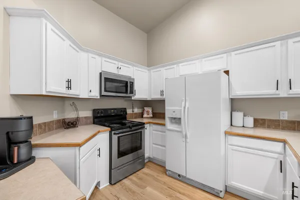$349,000 | 11745 West Blueberry Avenue, Nampa, ID 83651