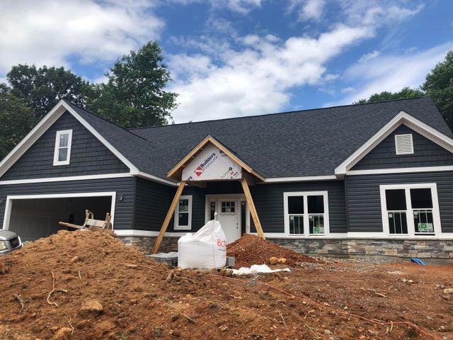 2556 Keagy Road Salem, VA 24153 - Photo 1 of 2 1