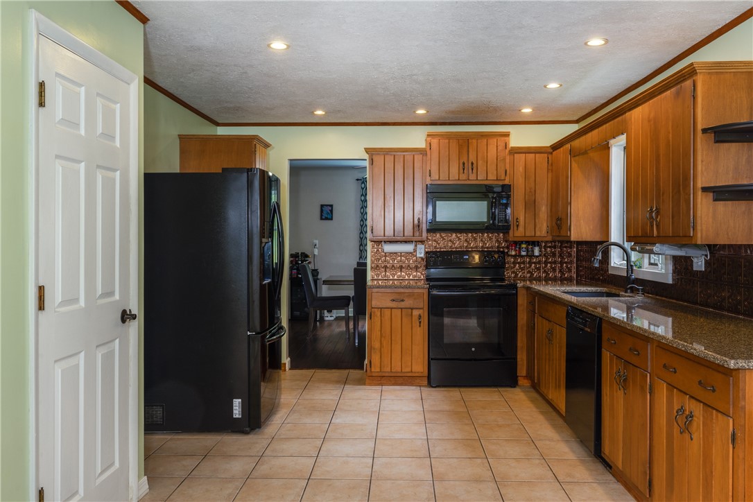 568 Steege Hill Road Big Flats, NY 14830 - Photo 10 of 46