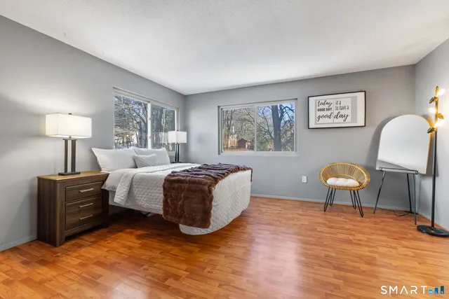 $269,000 | 20 Cherokee Court, Unit 20, Cromwell, CT 06416