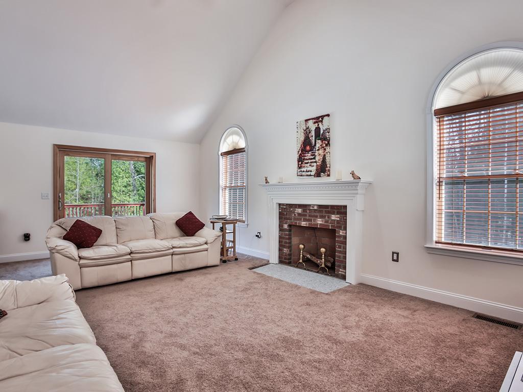 28 Ruonala Road Milford, NH 03055 - Photo 7 of 36