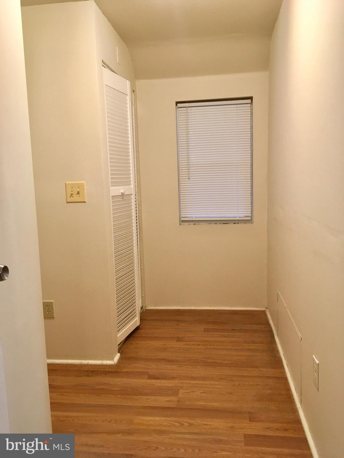 3503 Sollers Point Road Dundalk, MD 21222 - Photo 12 of 23