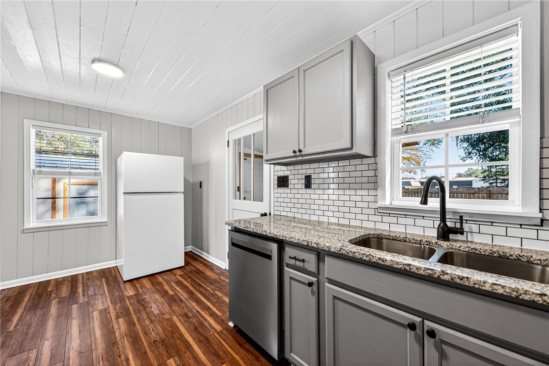 103 Bound Street St. Marys, GA 31558 - Photo 9 of 39