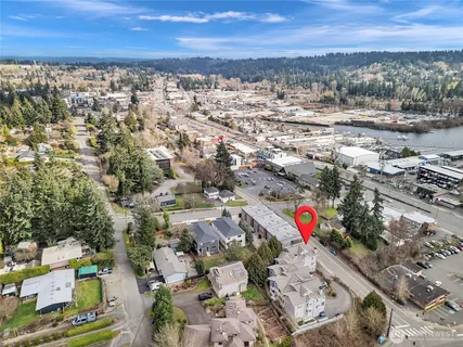 $492,500 | 6100 Northeast 181st Street, Unit 4, Kenmore, WA 98028