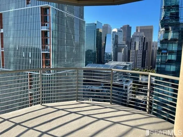 $6,500 | 333 1st Street, Unit 2104, San Francisco, CA 94105