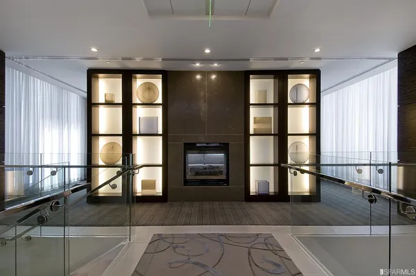 $6,500 | 333 1st Street, Unit 2104, San Francisco, CA 94105