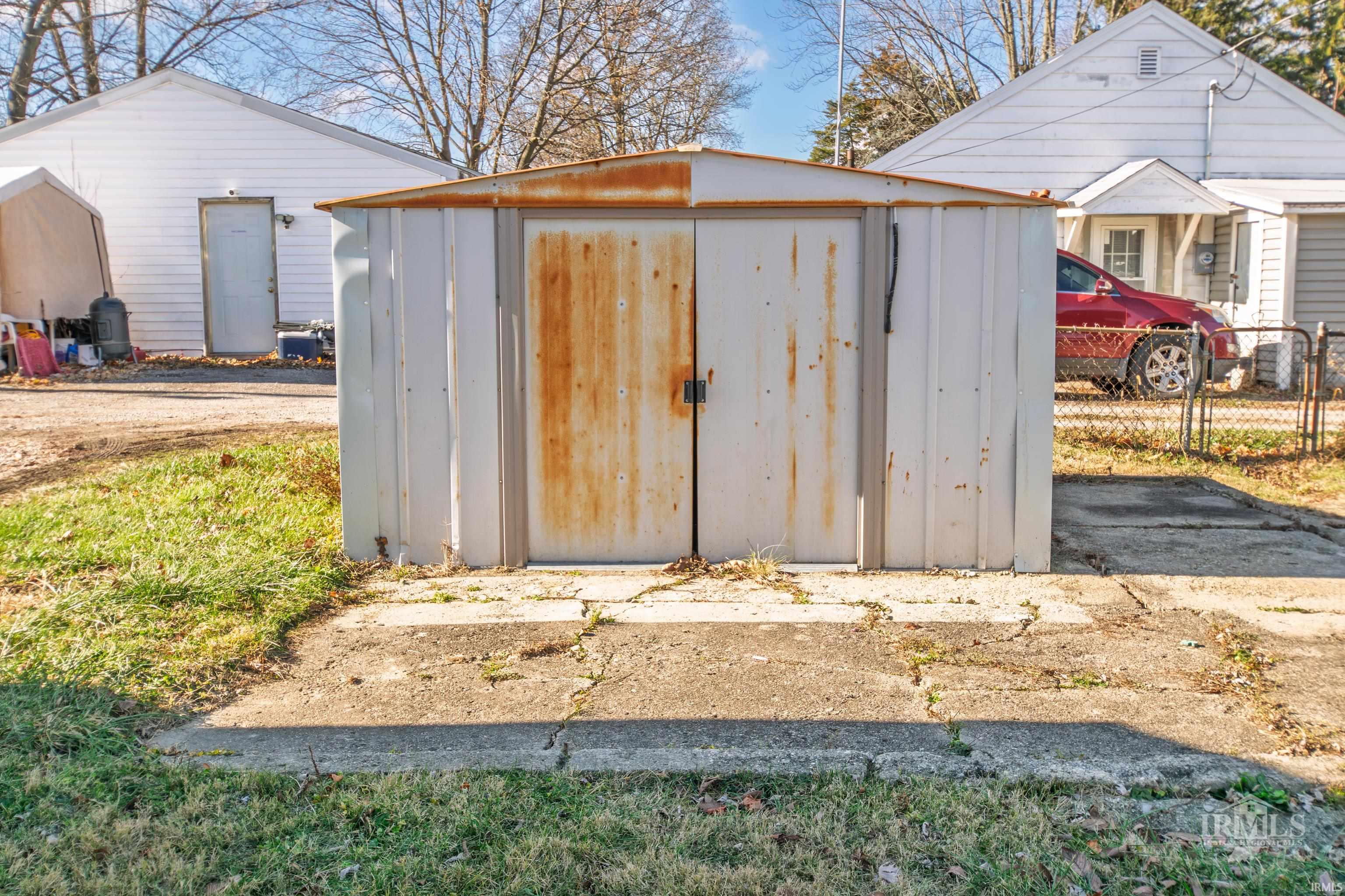 2911 South Hackley Street Muncie, IN 47302 - Photo 26 of 27