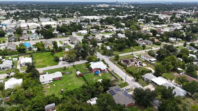 $299,900 | 1001 Oak Avenue, Panama City, FL 32401