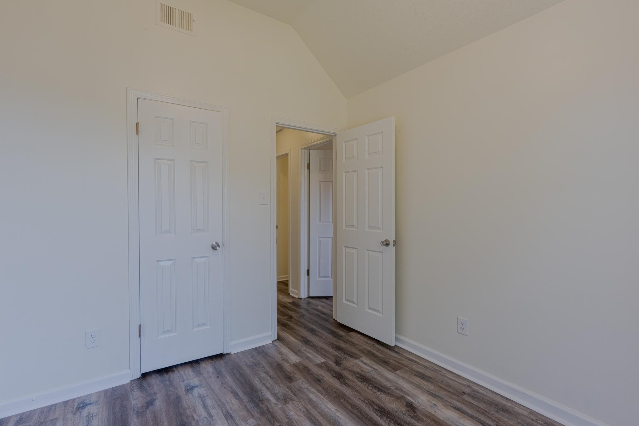 6876 Lagrange Hill Road Cordova, TN 38018 - Photo 20 of 28 Gallery Image 20