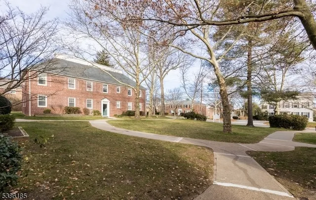 $1,850 | 495 Main Street, Unit E5, Chatham, NJ 07928