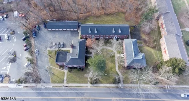 $1,850 | 495 Main Street, Unit E5, Chatham, NJ 07928