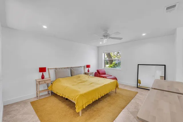 $525,000 | 3143 Deer Creek Lake Shore Drive, Unit 3143, Deerfield Beach, FL 33442