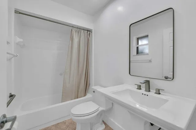 $525,000 | 3143 Deer Creek Lake Shore Drive, Unit 3143, Deerfield Beach, FL 33442