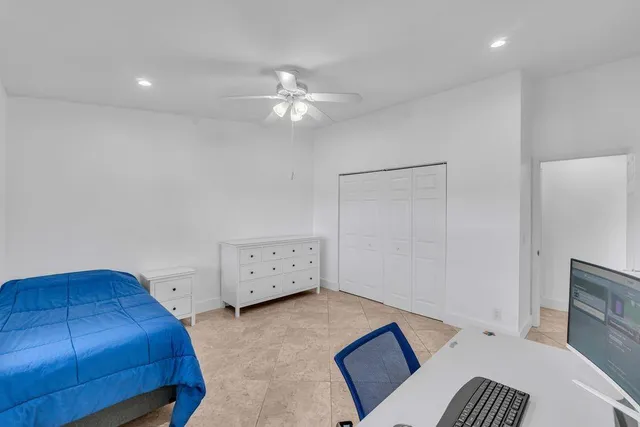 $525,000 | 3143 Deer Creek Lake Shore Drive, Unit 3143, Deerfield Beach, FL 33442