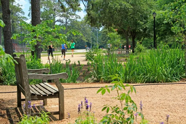 $2,077 | 160 Birdsall Street, Unit 1336, Houston, TX 77007