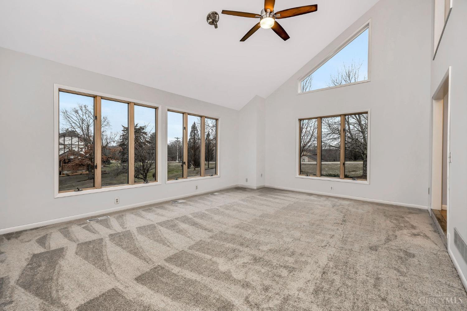 3096 Hamilton New London Road Hamilton, OH 45013 - Photo 8 of 34