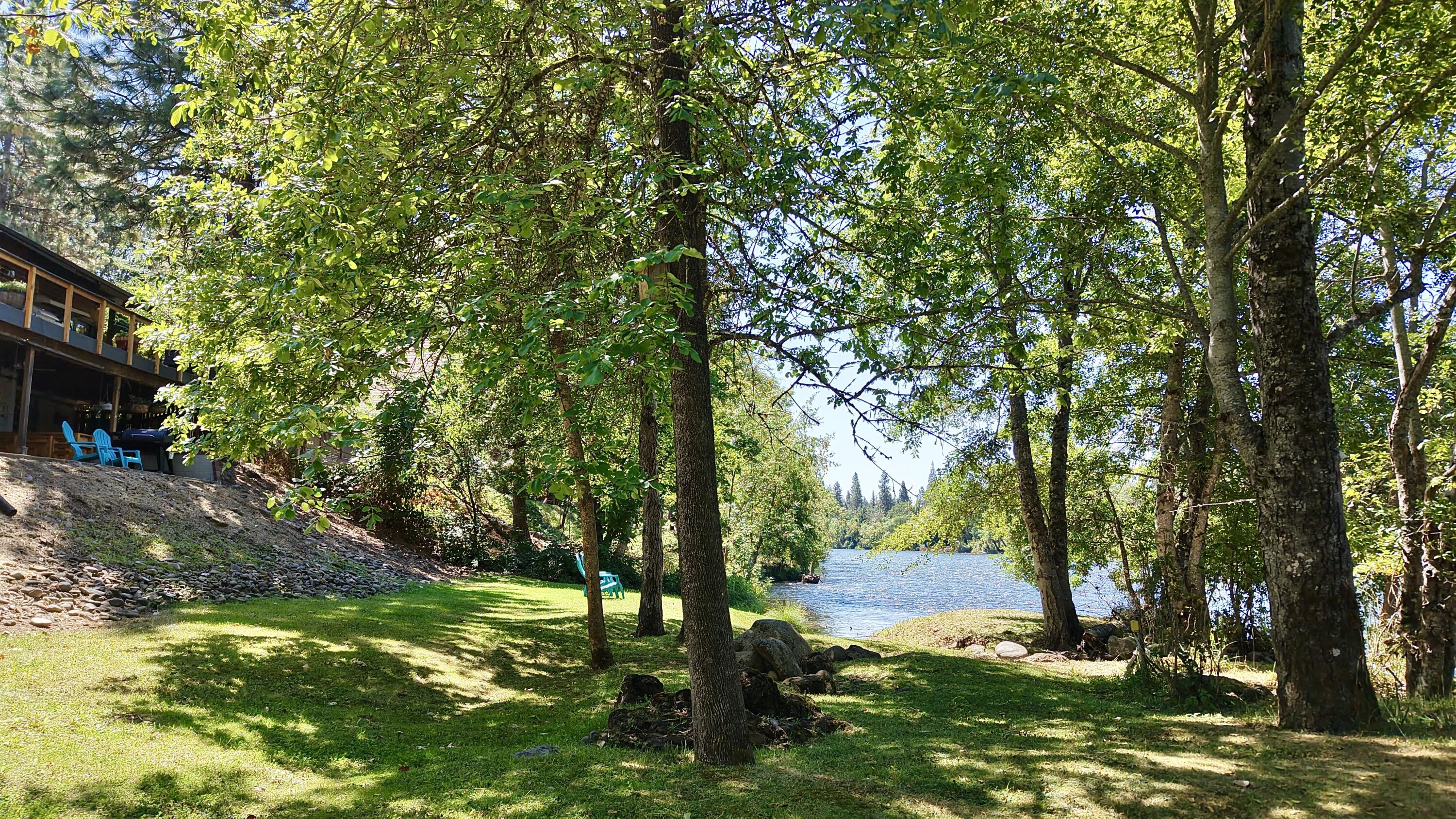 975 Old Ferry Road Shady Cove, OR 97539 - Photo 54 of 100 Easy River Access