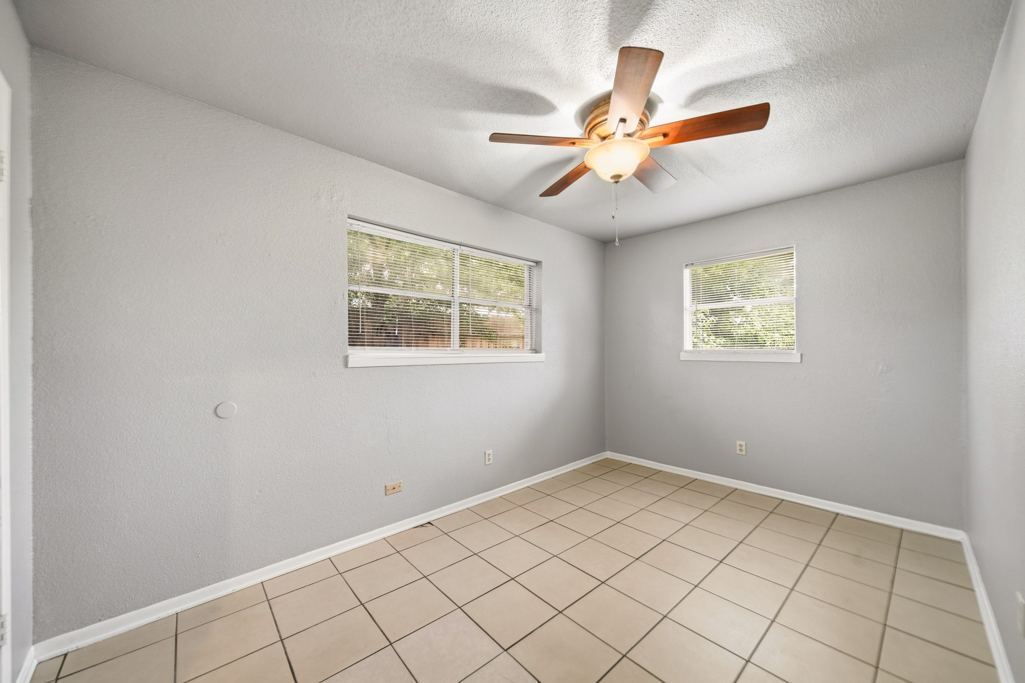 6116 Octavia Street, Unit 1/2 Houston, TX 77026 - Photo 10 of 17