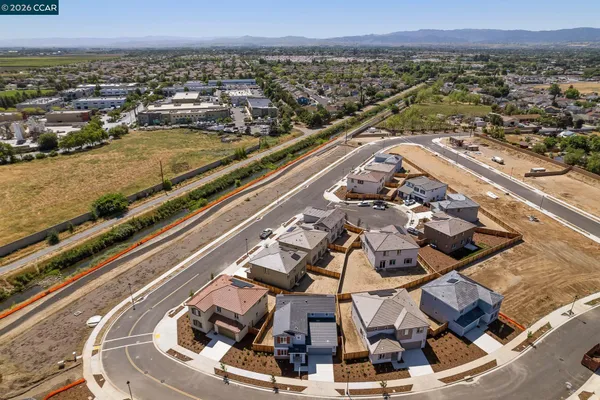 $749,900 | 330 Viceroy Way, Brentwood, CA 94513