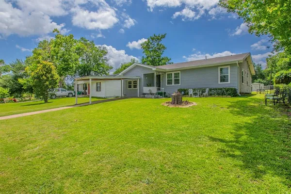 $190,000 | 4816 Inwood Drive, Beverly Hills, TX 76711