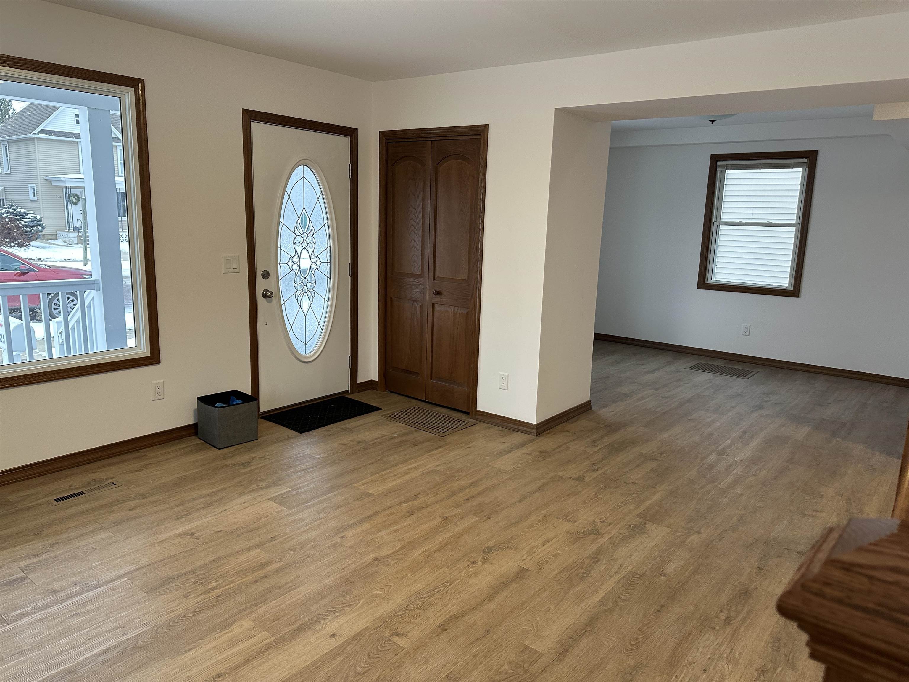 325 West Maple Avenue Beaver Dam, WI 53916 - Photo 2 of 19