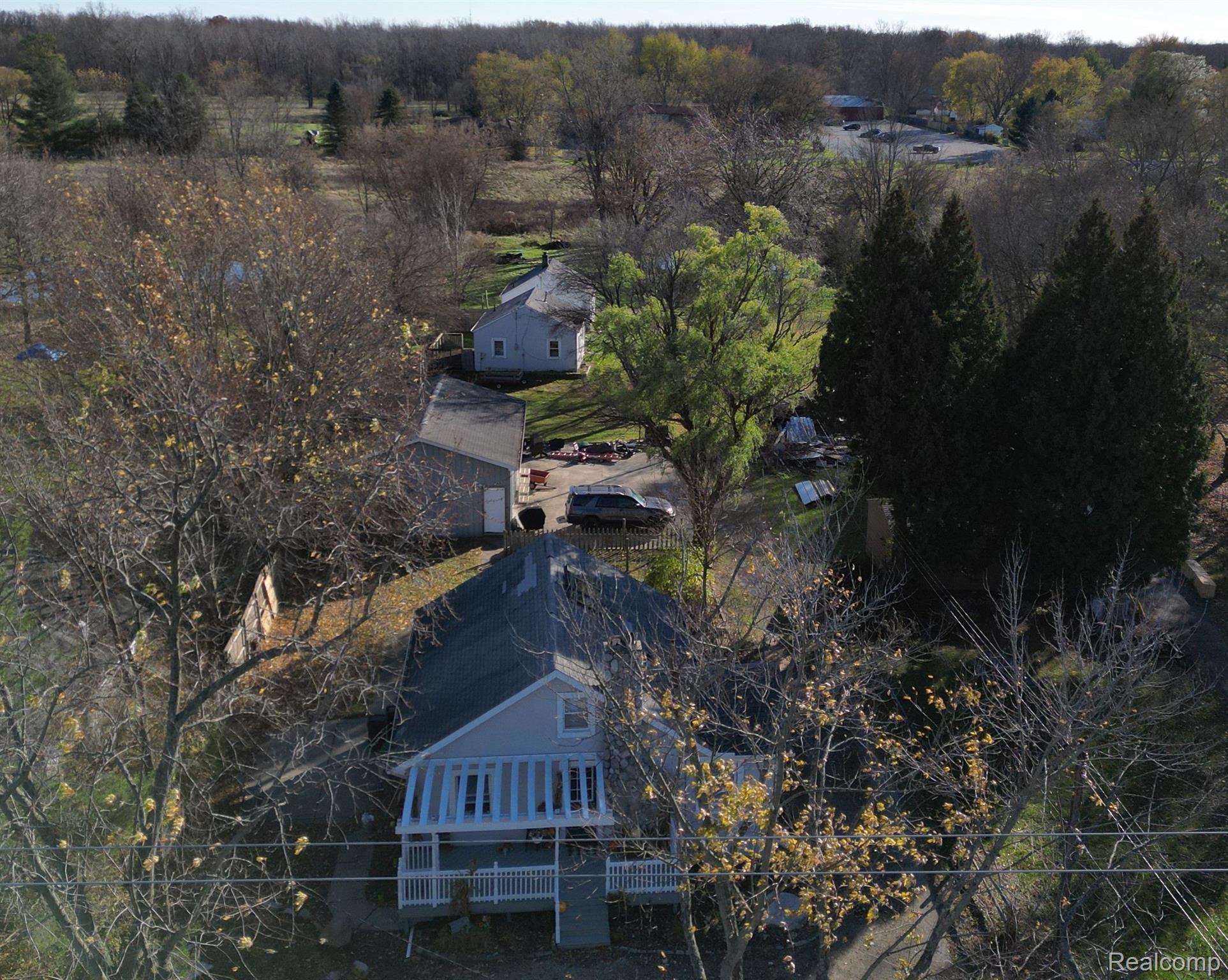 6336 Lapeer Road Burton, MI 48509 - Photo 7 of 30 Gallery Image 7