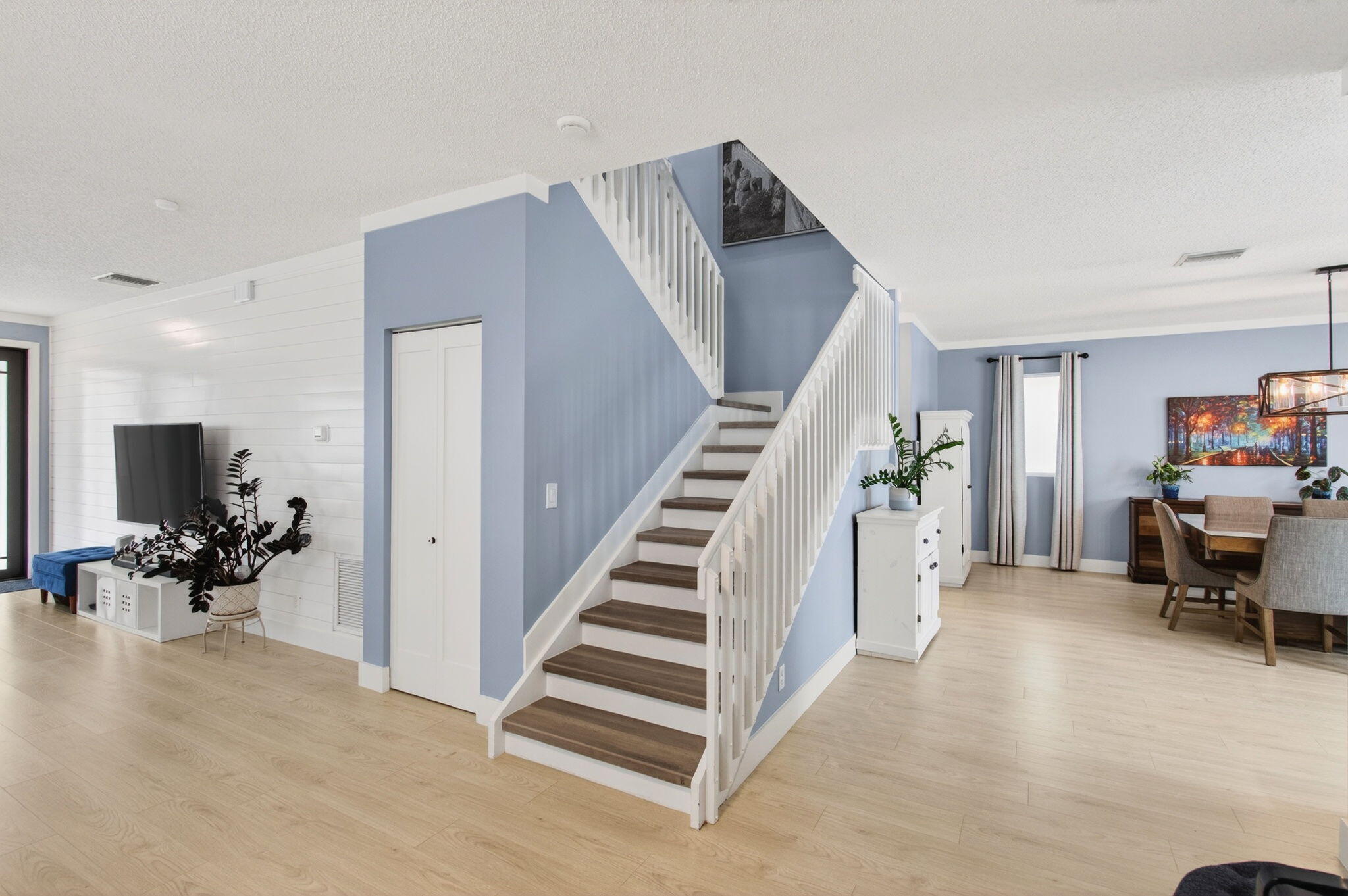 10679 Palm Spring Drive Boca Raton, FL 33428 - Photo 23 of 57 17-web-or-mls-DSC_7639