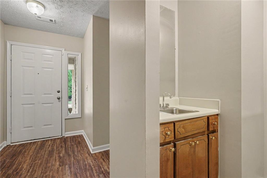 2900 Rosecommons Drive Hampton, GA 30228 - Photo 2 of 24