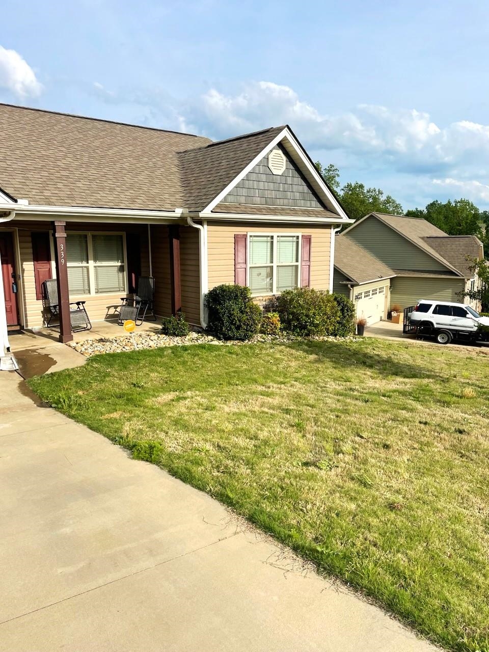 339 Gleaner Drive Inman, SC 29349 - Photo 2 of 16