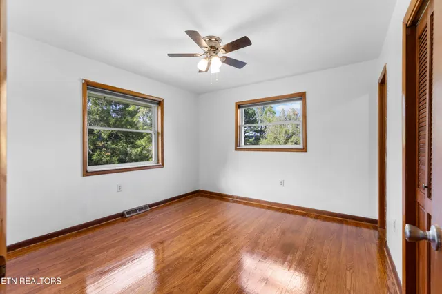 $298,500 | 328 Edgewood Drive, La Follette, TN 37766