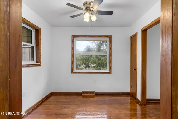 $298,500 | 328 Edgewood Drive, La Follette, TN 37766