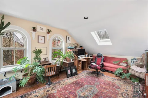 $899,000 | 87 Hope Street, Providence, RI 02906
