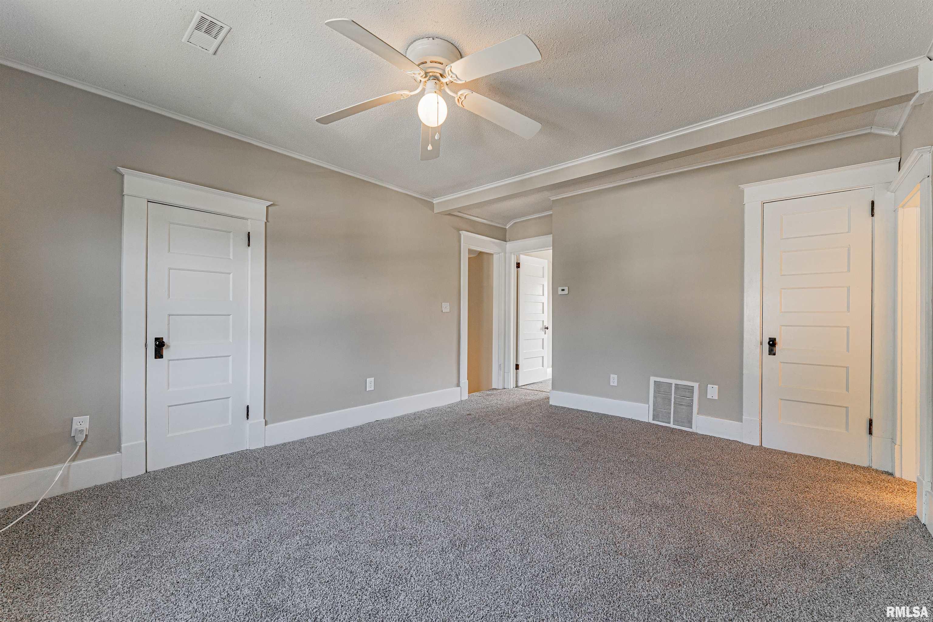 929 Decatur Street Lincoln, IL 62656 - Photo 20 of 29