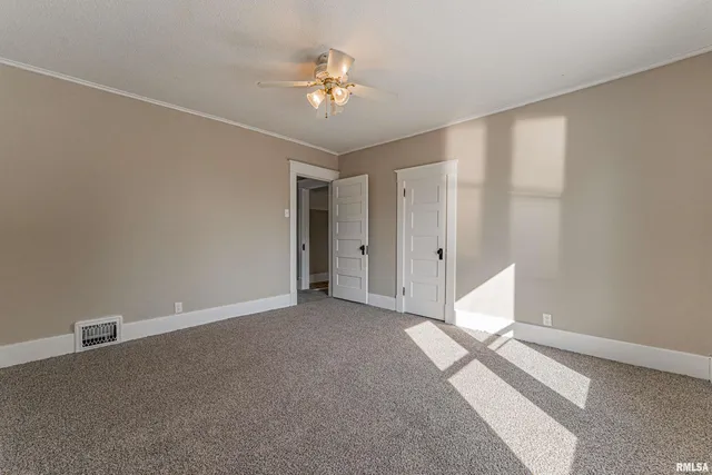 $220,000 | 929 Decatur Street, Lincoln, IL 62656